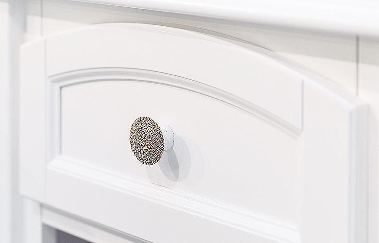 Knobs and Handles