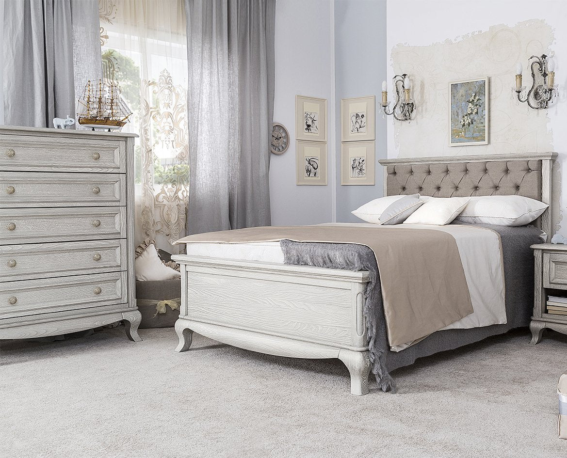 Antonio Tufted Full Bed – Luxury Solid Wood & Organic Upholstery – 100% Solid Beech Wood Heirloom Bed