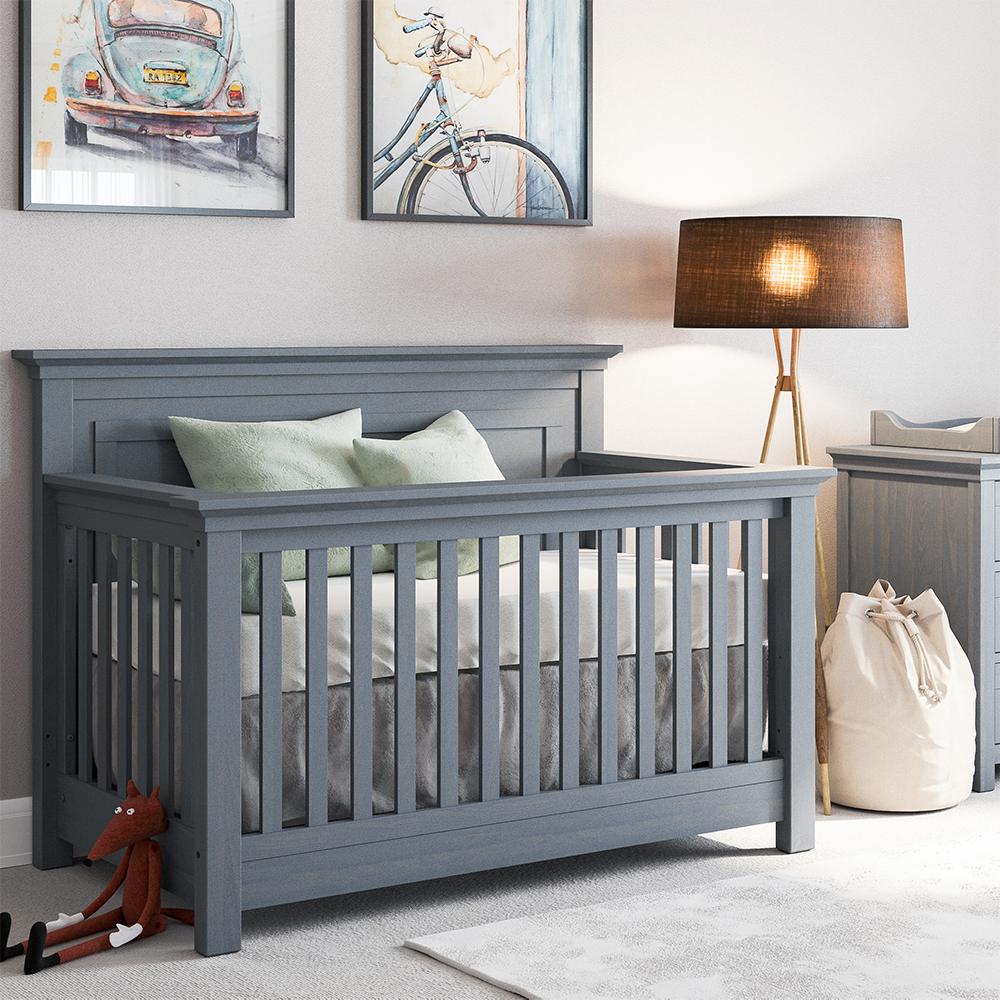 Karisma Massivholz-Babybett – 4-in-1-Luxusbett im Mid-Century-Stil – Traditionelles Design mit massiver Rückenlehne
