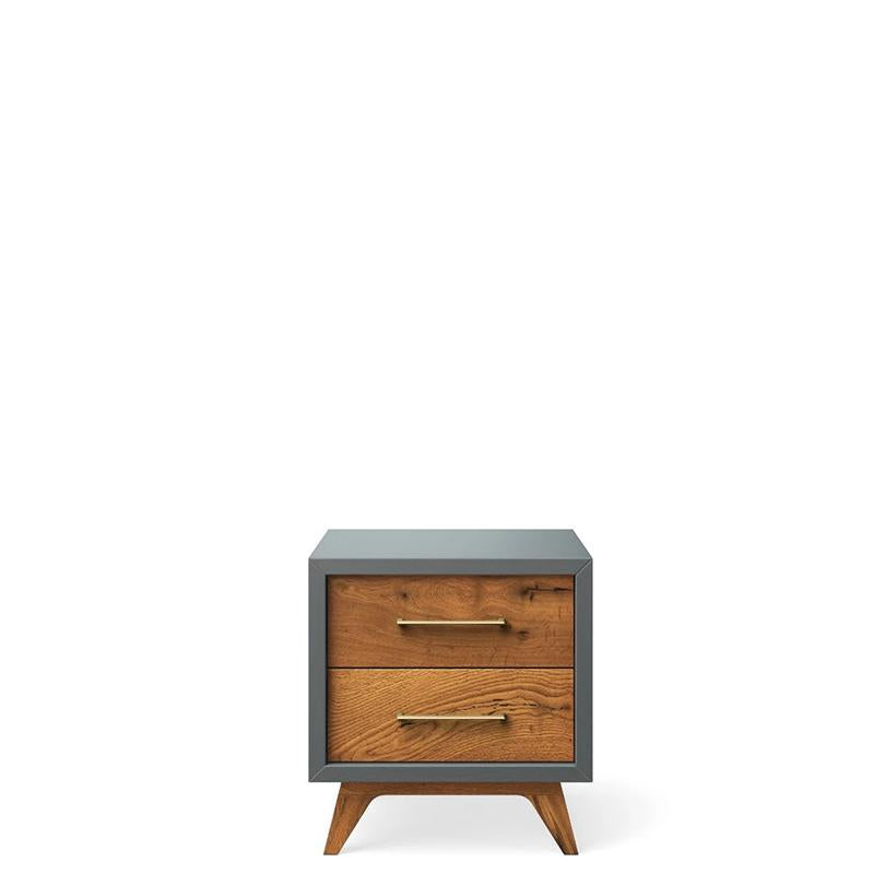Uptown Nachttisch aus Massivholz – Luxuriöser, moderner Nachttisch mit 2 Schubladen – Handgefertigter Designer-Nachttisch mit individuellen Beschlägen